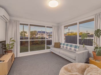 Easy Living in South New Brighton!