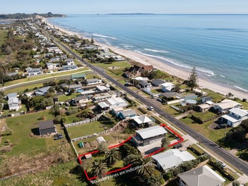 The Ultimate Pukehina Escape With Stunning Sunsets