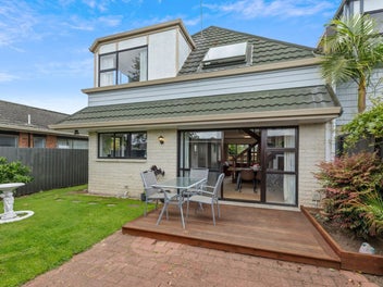 Central City Convenience Meets Easy-Care Living