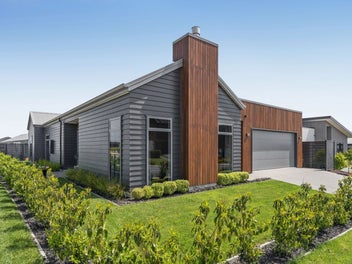 Exciting Opportunity in the Coveted "Kokomea"