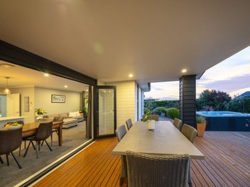 Modern Entertainer – Premier West-side Address