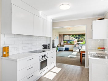 Your Slice of Sunshine in Helensburgh!