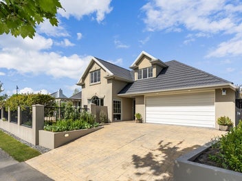Grasp the Good Life In Glasnevin