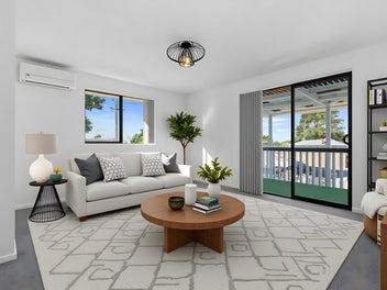 Standalone, Fully renovated - Bring all offers