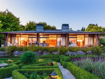 Lake Taupo Lodge