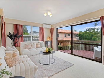 Greenlane Brick & Tile