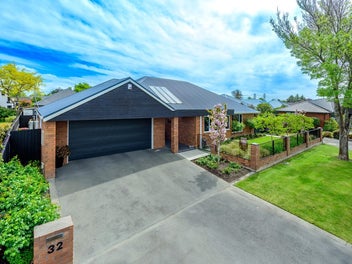 Fabulous Home, Quiet Leafy Cul-De-Sac