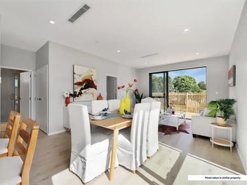 Live Close to Nature, Moments from the Marina