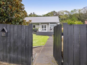 FIRST HOME BUYERS, STOP SCROLLING!