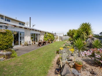 Your Hunt for expansive living ends here!