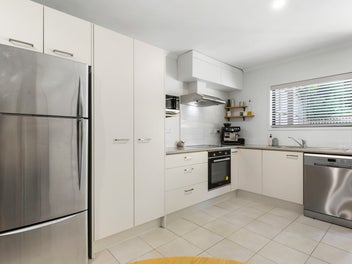 Modern Comfort Meets Effortless Living