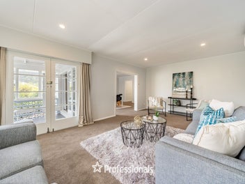 FULLY RENOVATED & READY FOR FAMILY LIVING