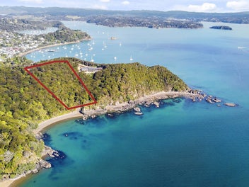 Rare waterfront opportunity at Kororareka Point