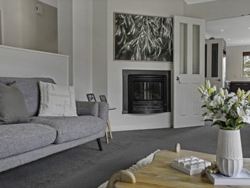 Light, Bright & Ready For You!