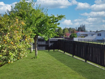 Vendors want this SOLD!