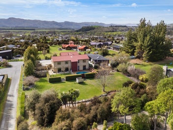 A Lifestyle Property with Income Potential