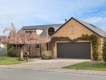 Perfectly Positioned in Meadowstone