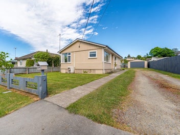 Great Starter, Renovated and Ready