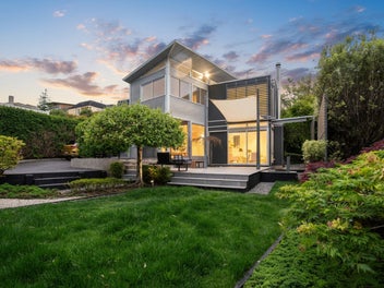 Award Winning with Views