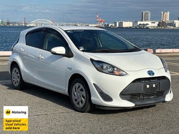 2018 Toyota Aqua Hybrid / Safety Package