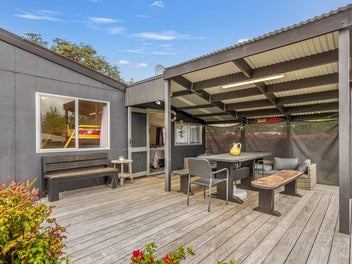 Plenty of Space and Plenty of Sunshine!