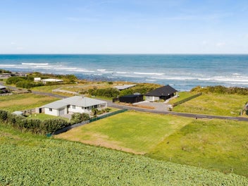 Paradise at Sandy Bay