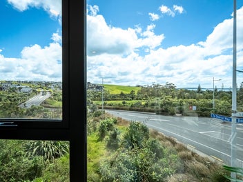 Breathtaking Sea & Reserve Views