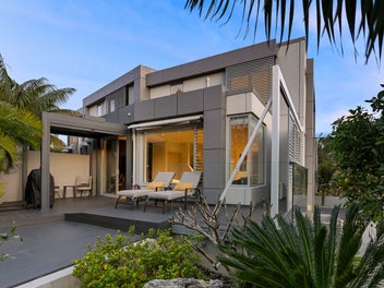 RARELY AVAILABLE, IMPOSSIBLE TO REPLACE!