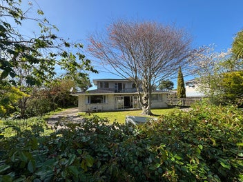 Great value for money . You CAN AFFORD this ! Spac