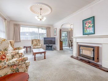 Low-maintenance - prime central location