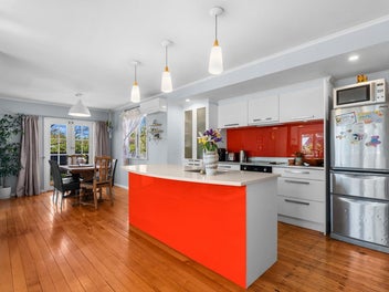 Greytown Oasis - Where Style Meets Comfort