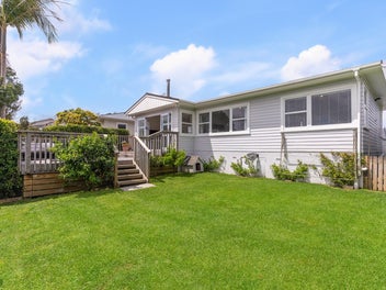 Renovated Beauty with All-Day Sun