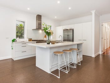 Love the Location, Live the Lifestyle