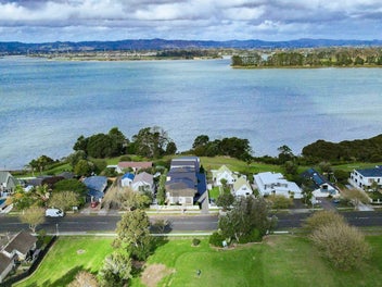 True Water Front New Build