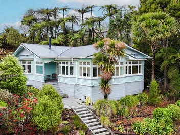 Mawhera Lady – Spacious & Gracious