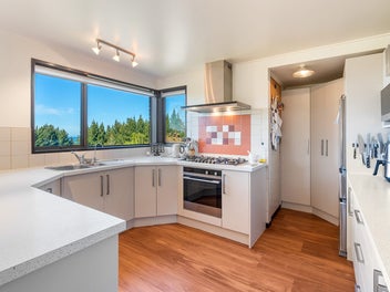 Coastal charm meets country living