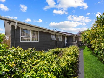 Family Home on 882m² Section – Opportunity Awaits