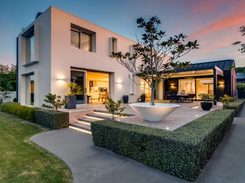 Prestigious Garden Road