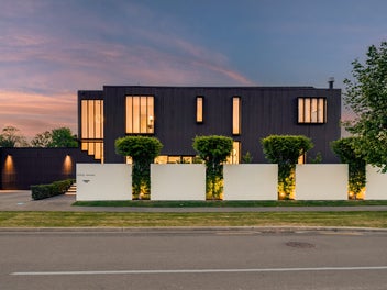 Prestigious Garden Road