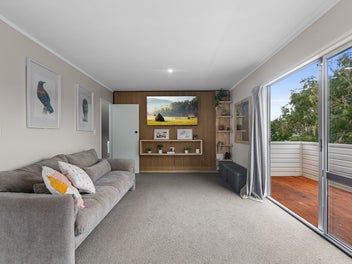 Tidy starter with a view