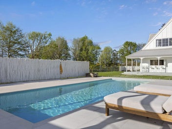 Auction this Saturday 7.30PM On-site!