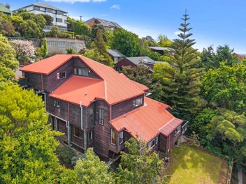 6 Huntlywood Terrace