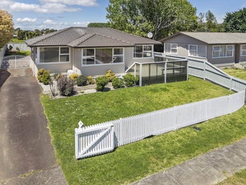 Move Fast – The Perfect Mangere East All-Rounder!