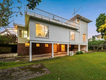 Warm home with the Landbank at Mt Albert.