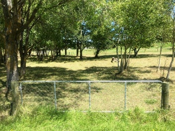 Escape To The Good Life! - Close to town