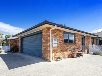 Spacious and Special - Easy Living, Easy to Love!