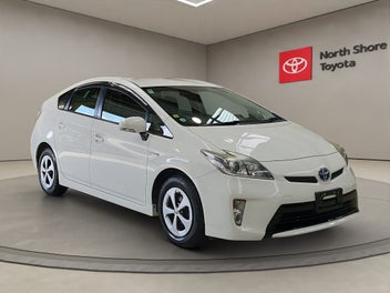 2013 Toyota Prius 1.8L Hybrid S 2WD Hatchback