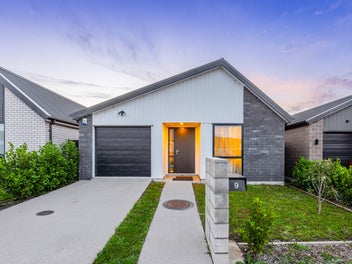 Ready for a Christmas Move-In!