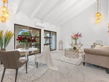 Solid Construction with Stylish & Modern Living!!!