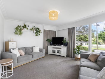 A hop & a skip to the park